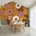 papier peint vintage fleurs dahlias cosmos pivoines graphiques annees 70 fond or-7
